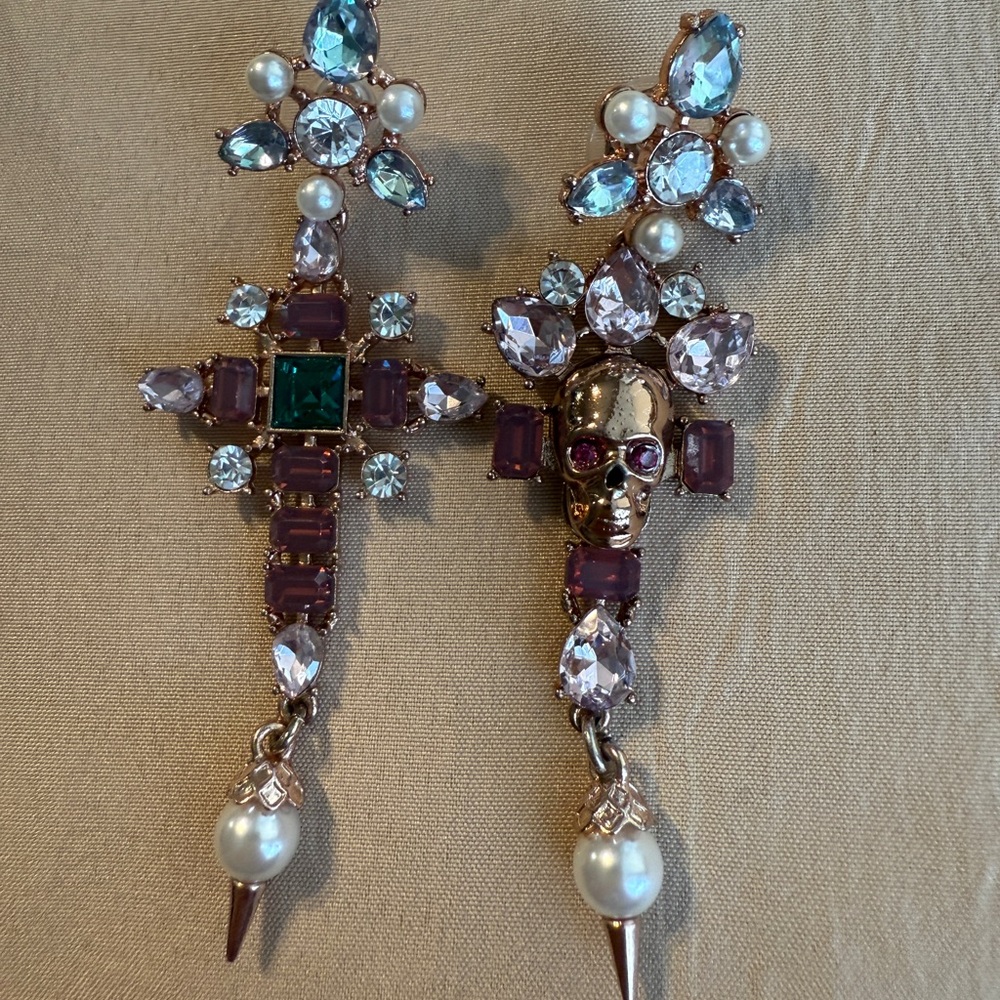 Betsey Johnson Duchess of Betsyville Blue and Purple Crystal Skull Earrings